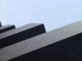 09_monument