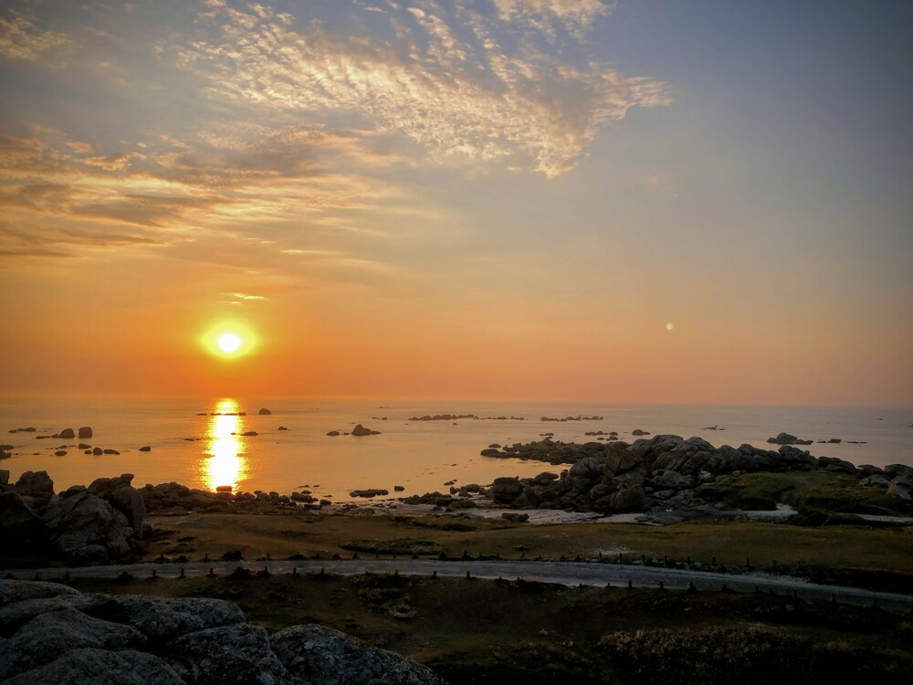 Parce que c'était un bon moment, en plus d'être franchement joli.
— Finistère Nord, Juillet 2018.