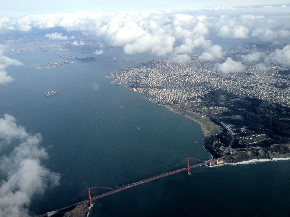 Depuis l'avion qui me menaità San Francisco en Février 2012. Une photo d'iPhone donc.